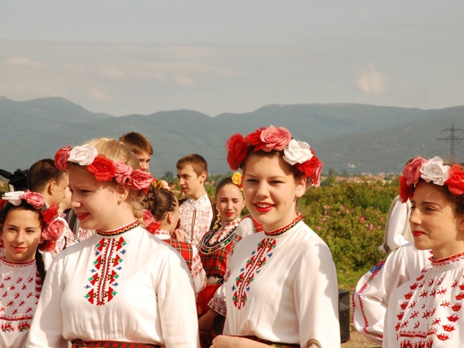 Beim Rosenfest in Bulgarien